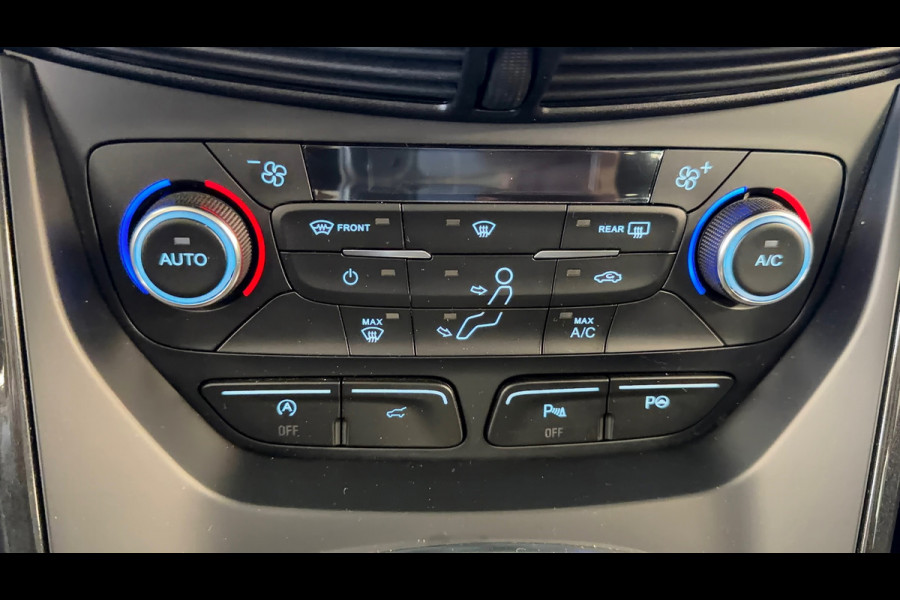 Ford Kuga 1.5 EcoBoost Titanium TREKHAAK NAVIGATIE CAMERA KEYLESS-GO CRUISE PDC AIRCO START/STOP BLUETOOTH