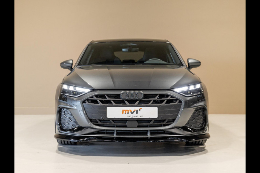 Audi A3 Sportback 35 TFSI S edition / 150pk / Maxton / Panorama dak / Sonos / Achteruitrij camera /