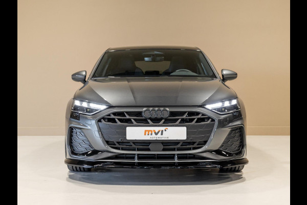 Audi A3 Sportback 35 TFSI S edition / 150pk / Maxton / Panorama dak / Sonos / Achteruitrij camera /