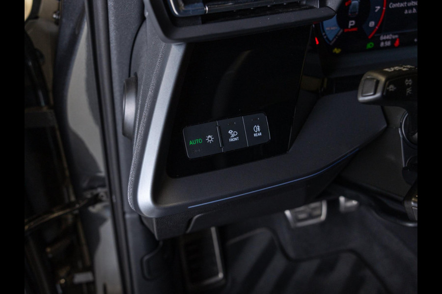 Audi A3 Sportback 35 TFSI S edition / 150pk / Maxton / Panorama dak / Sonos / Achteruitrij camera /