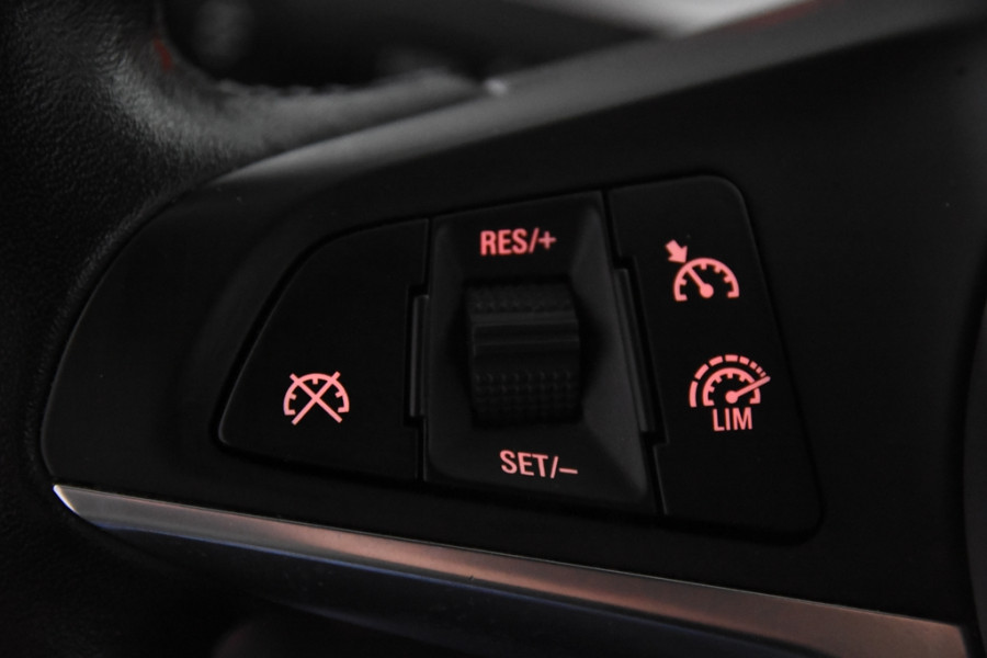 Opel ADAM 1.4 *Carplay*Stoel- & stuurverwarming*PDC*