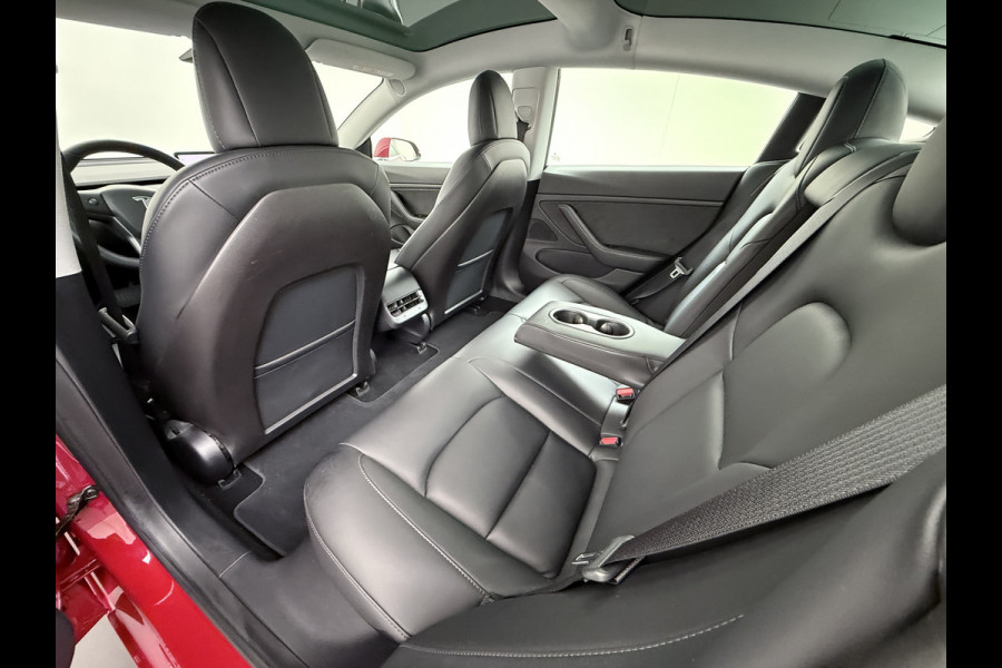 Tesla Model 3 Long Range AWD 75kWh 463PK Lmv FSD-3 Computer 18"Lm  Premium Audio AutoPilot Panoramadak Camera's Leer Adaptive-Cruise-Control+S 4WD Stoel en achterbank verwarming Elektr.Stoelen+Memory+Easy-Entry WiFi Origineel Nederlandse Auto Garantie op Accu/Motor tot 28-09-2028/192.000km