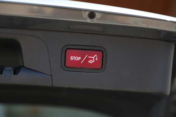 Mercedes-Benz GLC 250 4MATIC Premium Distronic 360view Leer LED