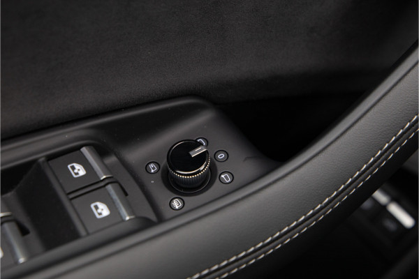 Audi Q8 60 TFSI e quattro Competition Pano, RS stoelen, Head-Up, Aero-Pack, Laser Light, 23"