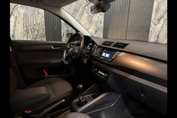 Škoda Fabia Combi 1.0 TSI Business Edition|KEYLESS|FRONT ASS|STOELVERWARMING|BOMVOL