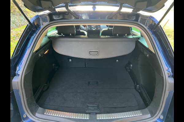 Renault Mégane Estate 1.6 TCe GT-Line | Automaat + Massage stoelen Nu € 14.950,-!!!