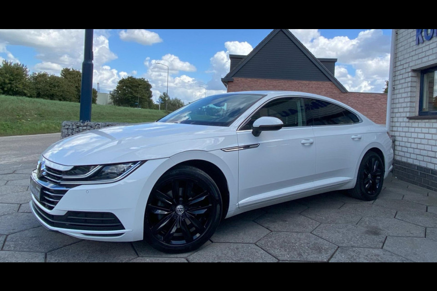 Volkswagen Arteon 1.5 TSI Business R Aut/ Camera/ LED/ Clima/ Keyless/ Carplay/ Trekhaak