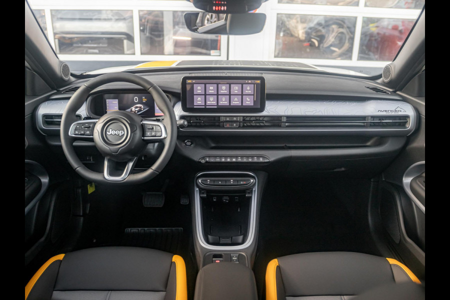 Jeep Avenger 1.2T 4xe The North Face | Schuif/Kanteldak | Clima | Apple Carplay | Adapt. Cruise | Elektr. A-Klep | Keyless | Navi | Stoel&Stuurverwarming