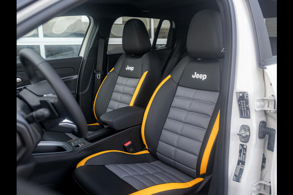 Jeep Avenger 1.2T 4xe The North Face | Schuif/Kanteldak | Clima | Apple Carplay | Adapt. Cruise | Elektr. A-Klep | Keyless | Navi | Stoel&Stuurverwarming