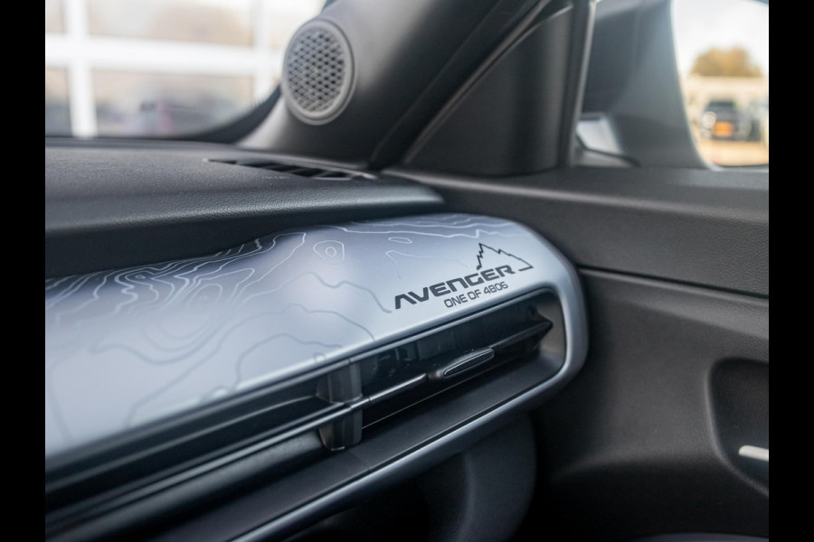 Jeep Avenger 1.2T 4xe The North Face | Schuif/Kanteldak | Clima | Apple Carplay | Adapt. Cruise | Elektr. A-Klep | Keyless | Navi | Stoel&Stuurverwarming