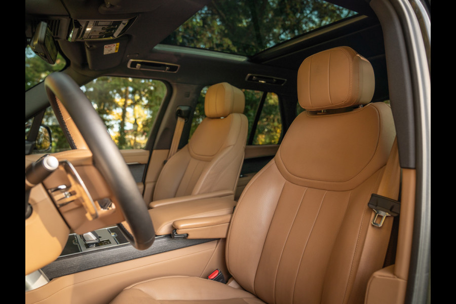 Land Rover Range Rover P550e HSE PHEV | Pano-dak | Head-up | Meridian 3D