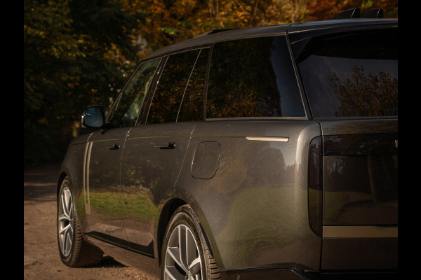 Land Rover Range Rover P550e HSE PHEV | Pano-dak | Head-up | Meridian 3D