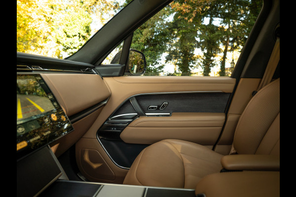 Land Rover Range Rover P550e HSE PHEV | Pano-dak | Head-up | Meridian 3D