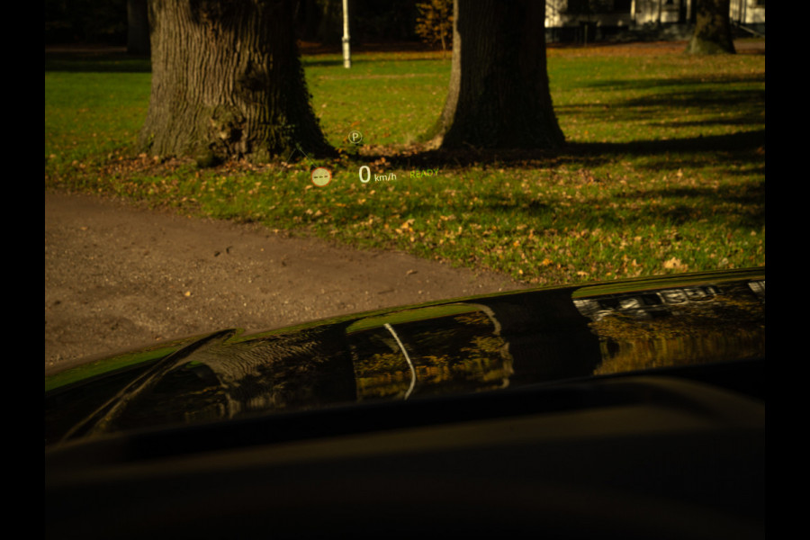 Land Rover Range Rover P550e HSE PHEV | Pano-dak | Head-up | Meridian 3D