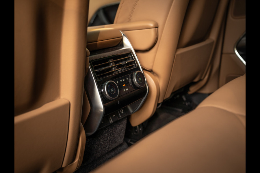 Land Rover Range Rover P550e HSE PHEV | Pano-dak | Head-up | Meridian 3D