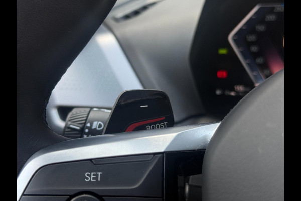 BMW 1-serie 120 | M-Sport Pro Harman/Kardon | Hud| Carplay & Android Auto|Pano| Trekhaak | Shadow Line | Cruise|Incl Btw