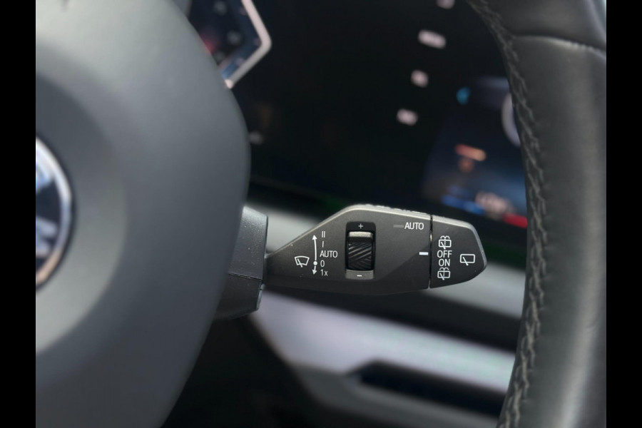 BMW 1-serie 120 | M-Sport Pro Harman/Kardon | Hud| Carplay & Android Auto|Pano| Trekhaak | Shadow Line | Cruise|Incl Btw