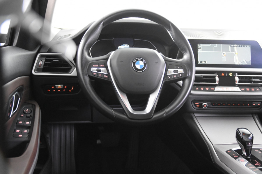 BMW 3 Serie Touring 320i *1ste Eigenaar*Leer*Navigatie*Trekhaak*