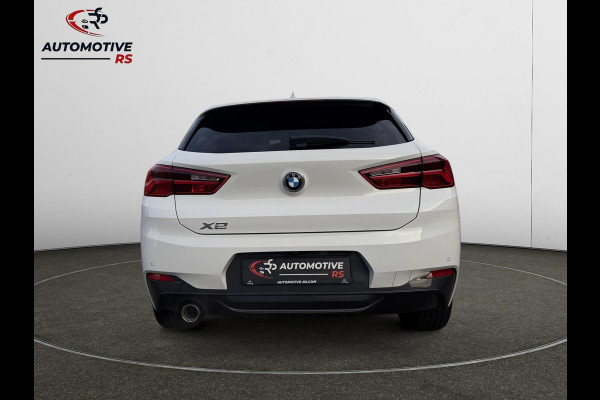 BMW X2 SDrive18i M-Pakket High Exec Full M Sportief Design LED 19” M-Velgen M-Alcantara Navi Camera PDC V+A