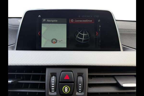 BMW X2 SDrive18i M-Pakket High Exec Full M Sportief Design LED 19” M-Velgen M-Alcantara Navi Camera PDC V+A