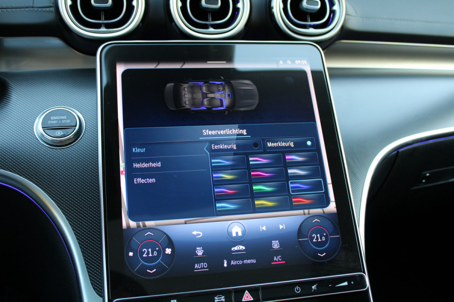 Mercedes-Benz C-Klasse 200 AMG Line | PANO | SFEER | CARPLAY | STOELVERWARMING | 19 INCH |