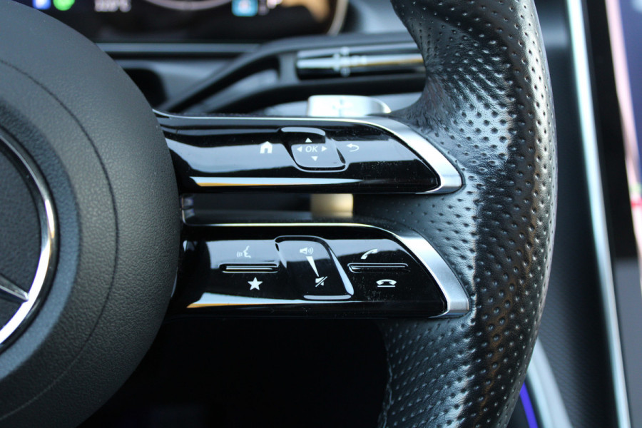 Mercedes-Benz C-Klasse 200 AMG Line | PANO | SFEER | CARPLAY | STOELVERWARMING | 19 INCH |