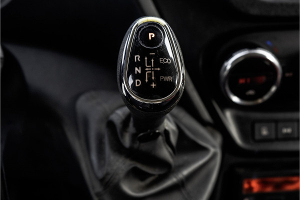 Iveco 70C17 Bakwagen met Laadklep | Luchtvering | Climate | Cruise | Tachograaf | 3.5T Trekgewicht | Sperdifferentieel | Euro 6