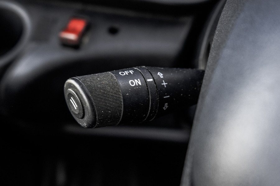 Iveco 70C17 Bakwagen met Laadklep | Luchtvering | Climate | Cruise | Tachograaf | 3.5T Trekgewicht | Sperdifferentieel | Euro 6