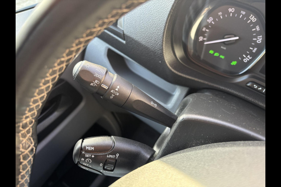 Peugeot Expert 2.0 BlueHDI Standard*ECC*CRUISE*NAVI*CAM*CARPLAY*