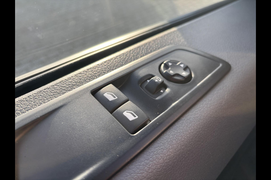 Peugeot Expert 2.0 BlueHDI Standard*ECC*CRUISE*NAVI*CAM*CARPLAY*