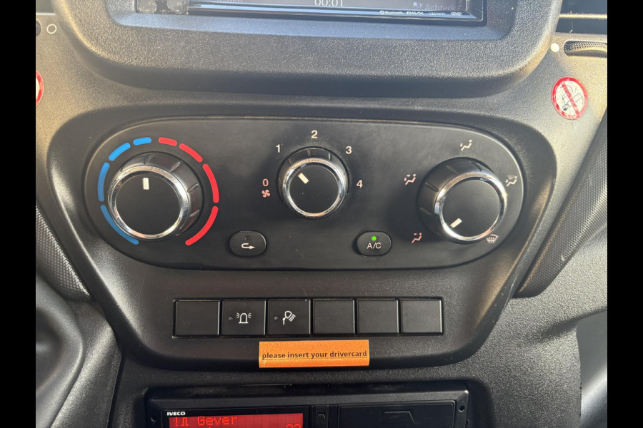 Iveco Daily 35C14 2.3 *A/C*NAVI*HAAK*PICK-UP*LAADKLEP*3500KG*