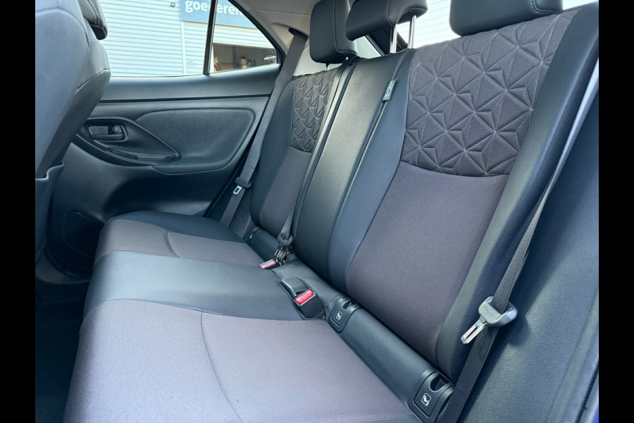 Toyota Yaris Cross 1.5 Hybrid Executive - Navi - Climate - Panodak - Camera