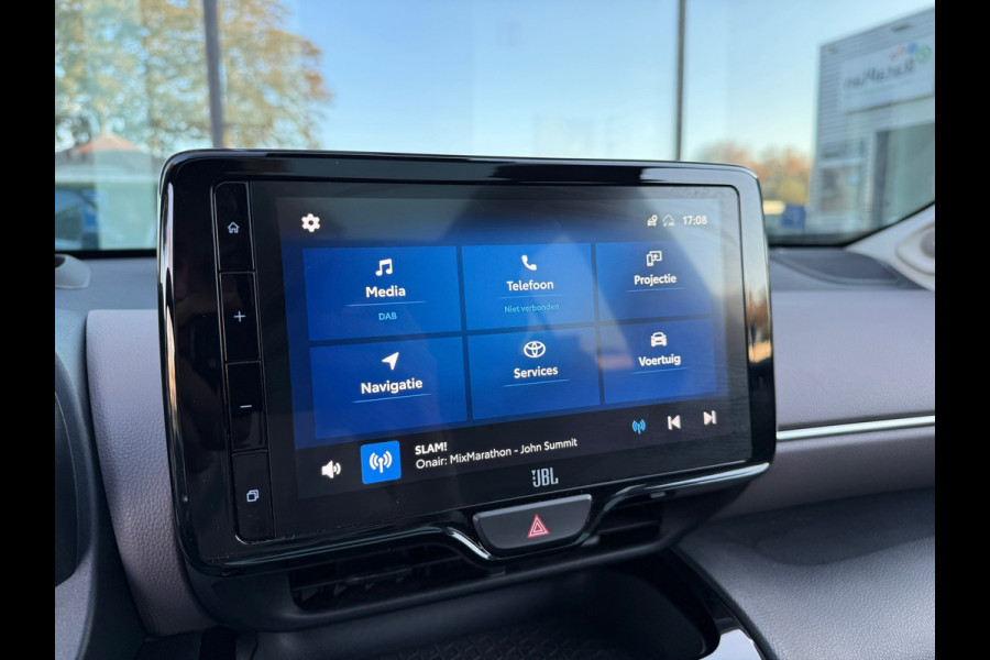 Toyota Yaris Cross 1.5 Hybrid Executive - Navi - Climate - Panodak - Camera