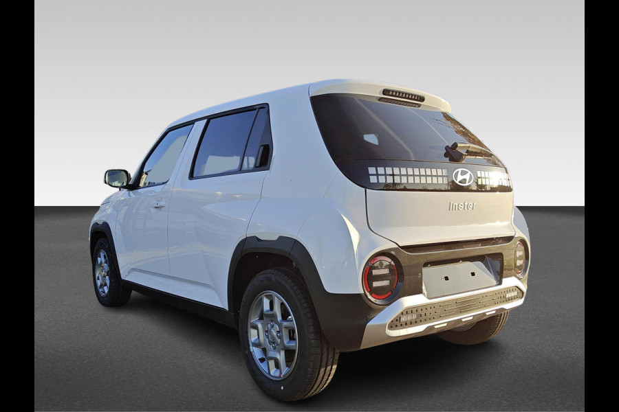 Hyundai Inster Pulse 49 kWh | winter pack