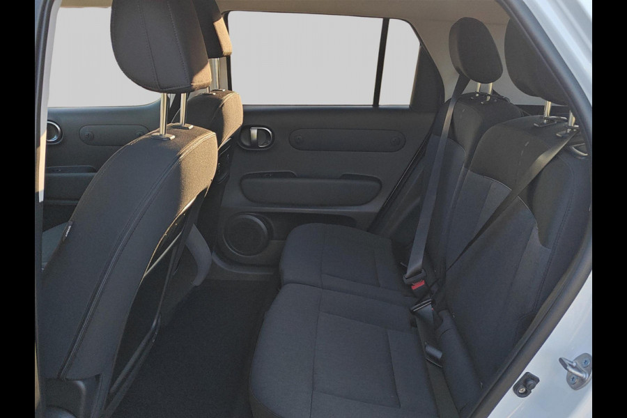 Hyundai Inster Pulse 49 kWh | winter pack