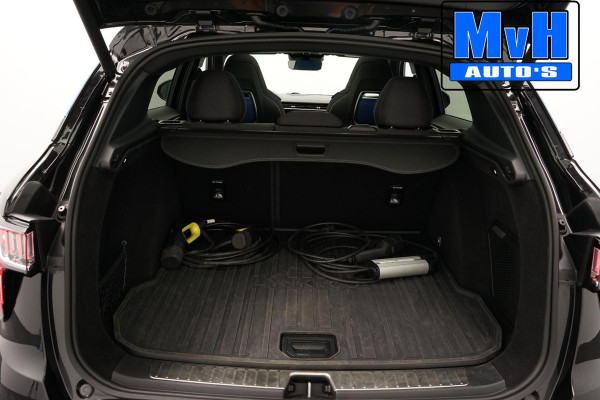 Lynk & Co 01 1.5 Plug-in Hybride|FULL BLACK|ZWARTE.HEMEL|NAP