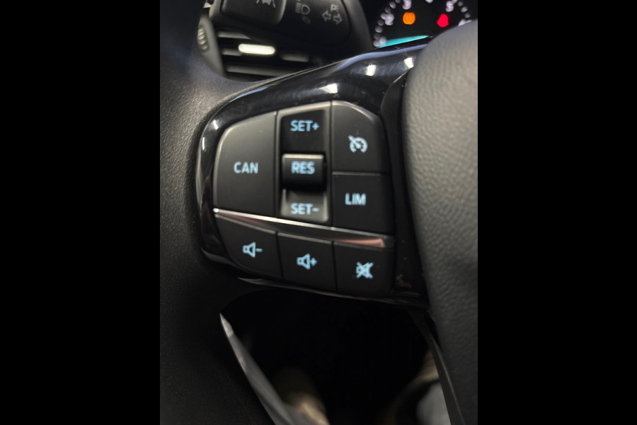 Ford Fiesta 1.1 Trend Airco | Cruise | Navi