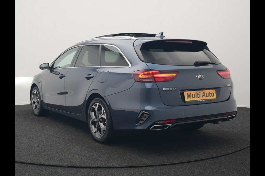 Kia Ceed Sportswagon 1.6 GDI ExecutiveLine Plug In Hybrid 141pk PHEV | Panodak | Adaptive Cruise | Camera | Lederen Sportstoelen Ventilatie & Memory | Apple Carplay | Keyless | Blis | Navigatie | DAB |