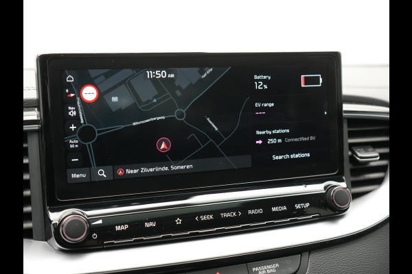 Kia Ceed Sportswagon 1.6 GDI ExecutiveLine Plug In Hybrid 141pk PHEV | Panodak | Adaptive Cruise | Camera | Lederen Sportstoelen Ventilatie & Memory | Apple Carplay | Keyless | Blis | Navigatie | DAB |