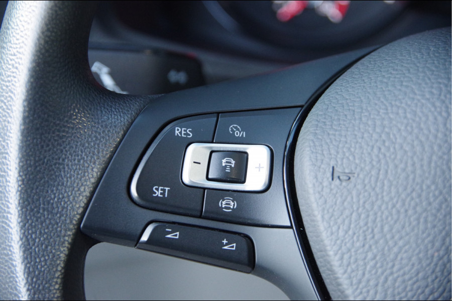 Volkswagen Crafter 35 2.0 TDI L3H3 MARGE, 140PK AUT. LED, CAMERA, ADAPT. CRUISE, AIRCO, CARPLAY, PARKEERSENSOREN,