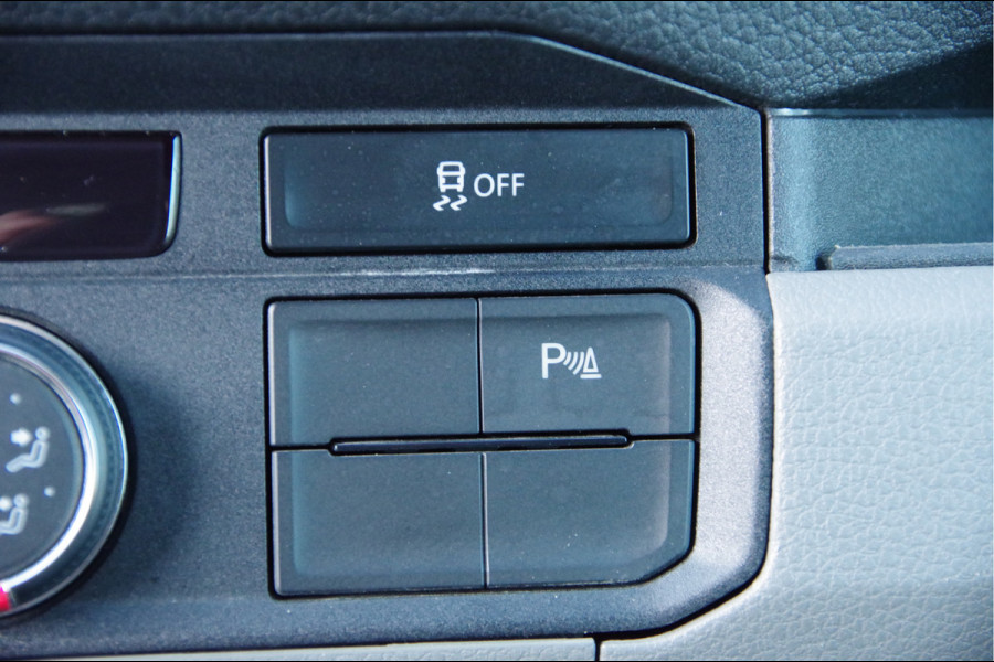 Volkswagen Crafter 35 2.0 TDI L3H3 MARGE, 140PK AUT. LED, CAMERA, ADAPT. CRUISE, AIRCO, CARPLAY, PARKEERSENSOREN,