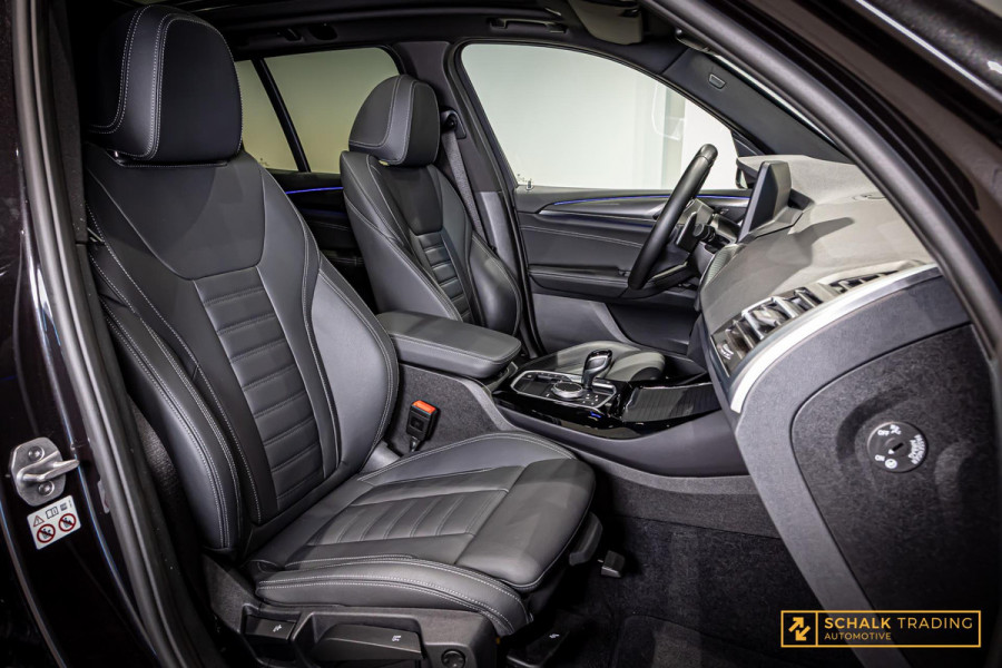 BMW X3 XDrive20i High Executive|M-sport|HUD|E-trekhaak|Pano