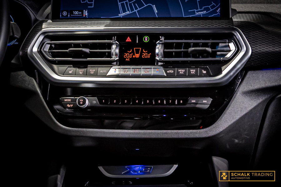 BMW X3 XDrive20i High Executive|M-sport|HUD|E-trekhaak|Pano