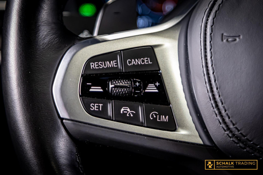 BMW X3 XDrive20i High Executive|M-sport|HUD|E-trekhaak|Pano