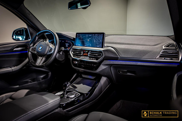 BMW X3 XDrive20i High Executive|M-sport|HUD|E-trekhaak|Pano