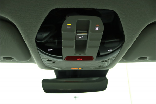 Kia EV3 Plus Advanced 81.4 kWh - Demo Automaat - Prijs incl. Inruilpremie - Schuif-/kanteldak - Stoel-/stuurverwarming - Blind Spot - Navigatie - Fabrieksgarantie tot 2032