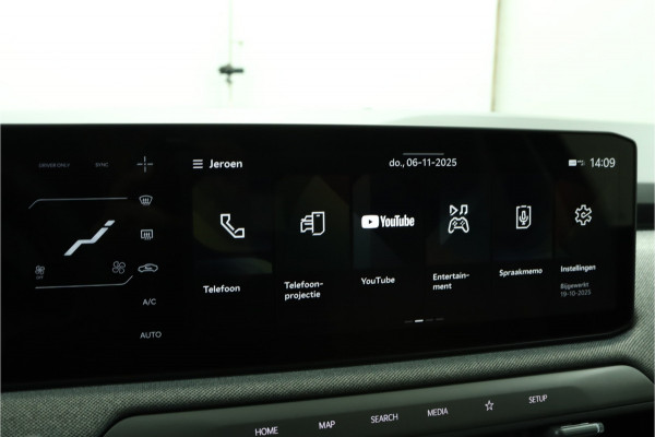 Kia EV3 Plus Advanced 81.4 kWh - Demo Automaat - Prijs incl. Inruilpremie - Schuif-/kanteldak - Stoel-/stuurverwarming - Blind Spot - Navigatie - Fabrieksgarantie tot 2032