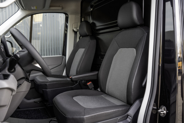 Volkswagen Crafter 2.0TDI 140PK 30 TDI | L3H2 | NW Model | Navi | CarPlay | Camera | Cruise | Climate | PDC | Euro 6