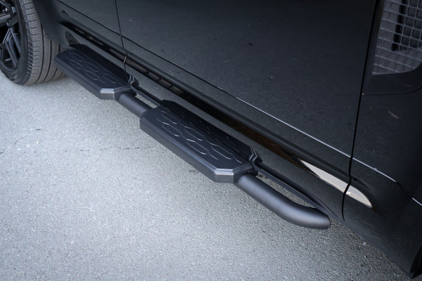 Land Rover Defender 110 P300e 110 X-Dynamic SE | URBAN | ADAPTIVE CRUISE | 360 CAMERA | PANORAMADAK | VOORRUITVERWARMING | MERIDIAN | ELEKTRISCHE ST