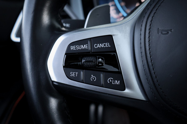 BMW 3 Serie Touring 330e Business Edition Plus | STOELVERWARMING | CRUISE CONTROL | ACHTERUITRIJCAMERA | APPLE CARPLAY | SFEERVERLICHTING |